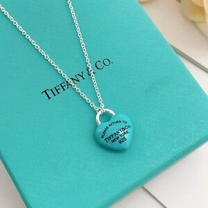 Tiffany & Co. Silver Chain with Turquoise Heart Pendant